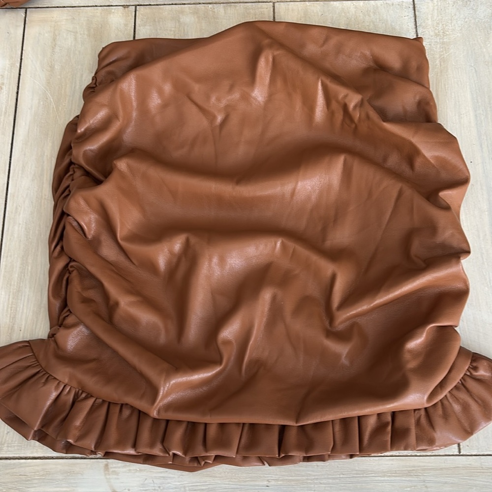 MAJORELLE Revolve Faux Leather Camel Brown Skirt & Crop Top Set Small - Picture 7 of 12